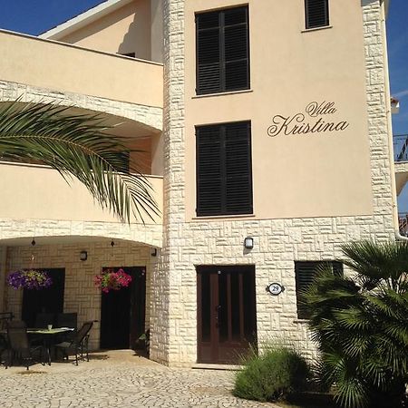 Apartments Villa Kristina Pola Esterno foto