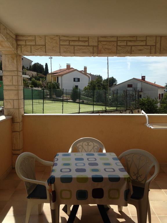 Apartments Villa Kristina Pola Camera foto